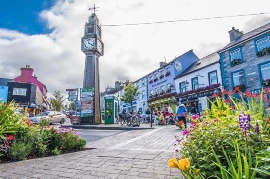 Dun Maeve Guesthouse Westport Buitenkant foto